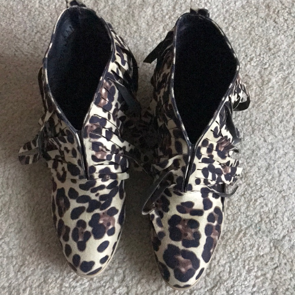 Cheetah Print Tassle Boots